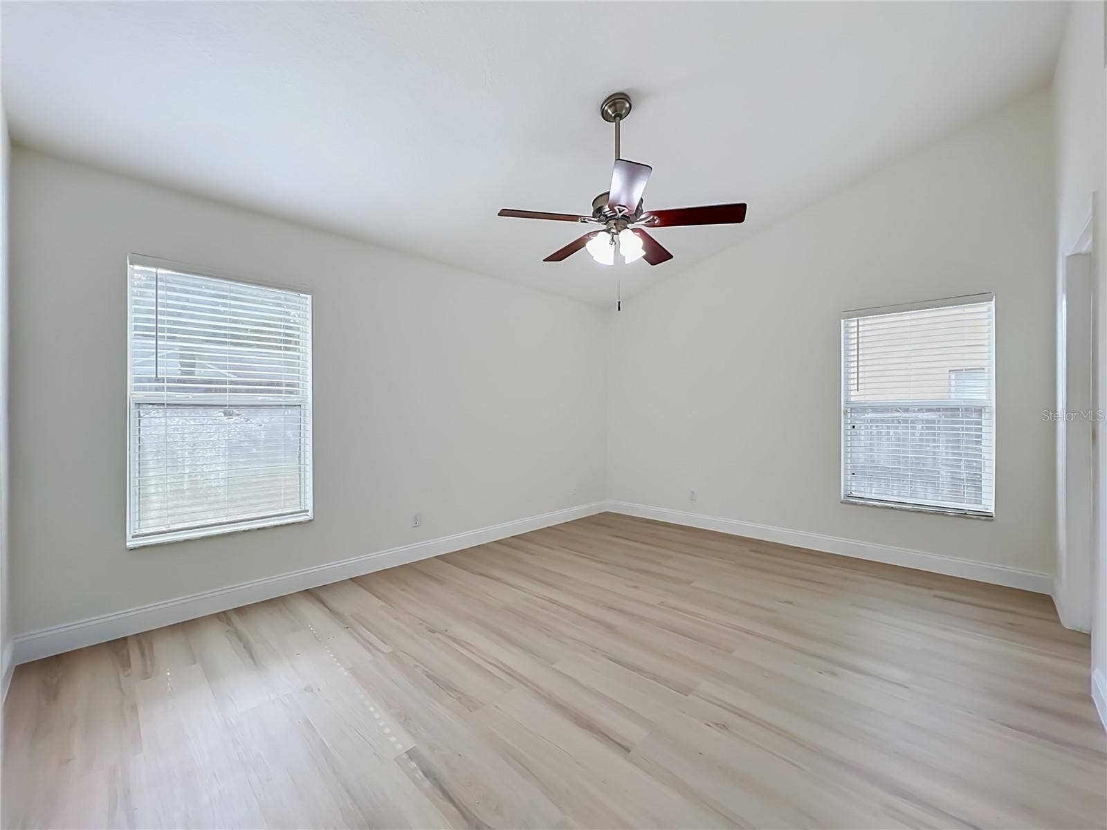 2929 HUNTERS LANE, Oviedo, FL 32766
