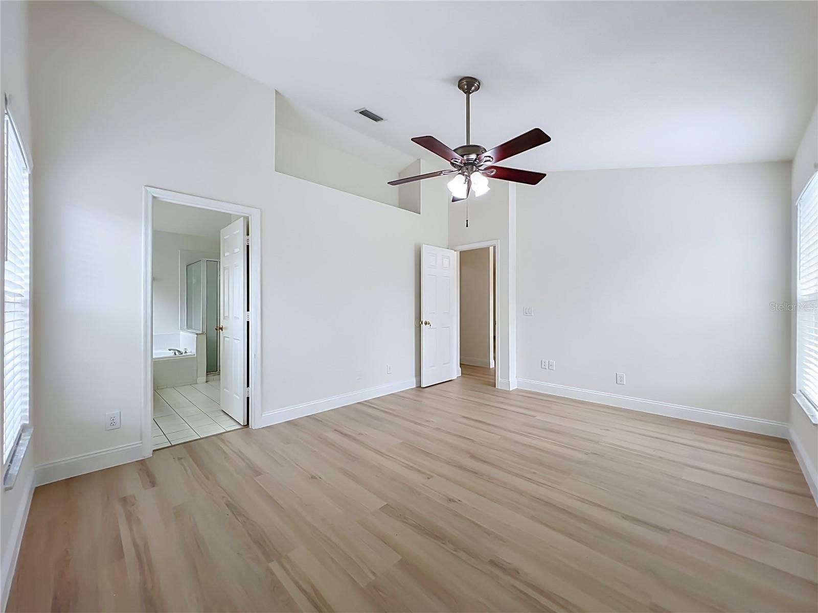 2929 HUNTERS LANE, Oviedo, FL 32766