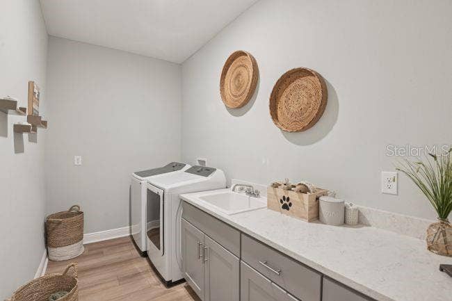 10 ELDER COURT W, Homosassa, FL 34446 Model home - actual features may vary.
