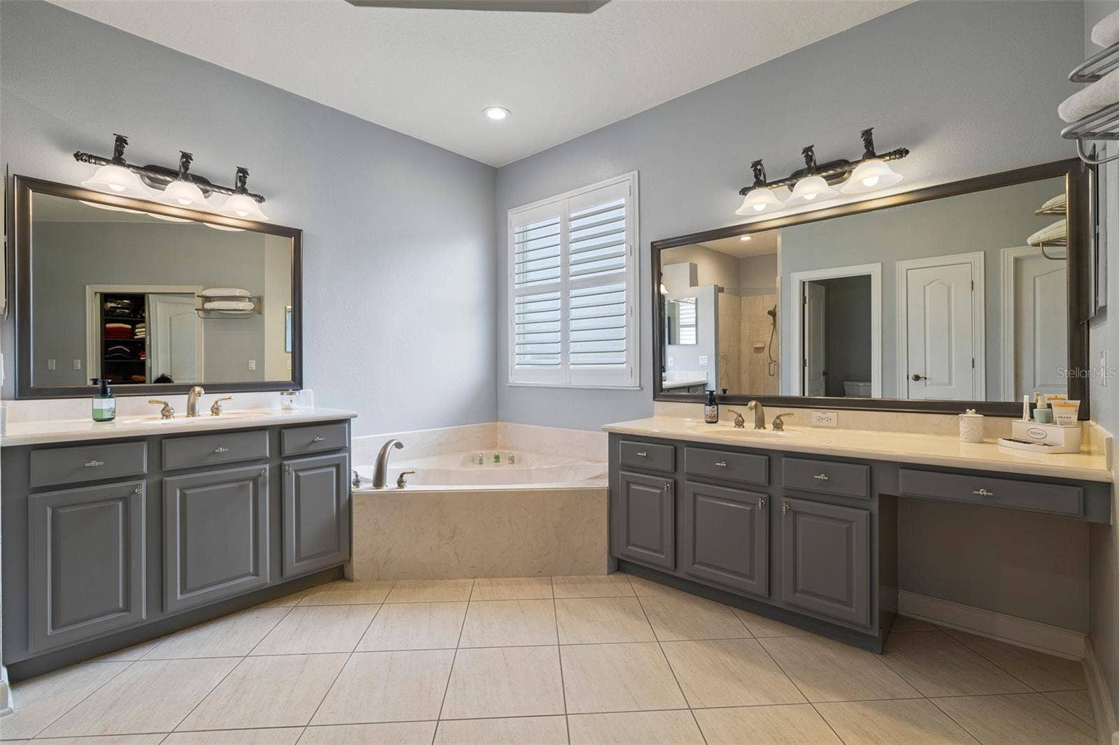 13618 LARSEN LANE, Winter Garden, FL 34787 13618 LARSEN LANE, Winter Garden, FL 34787