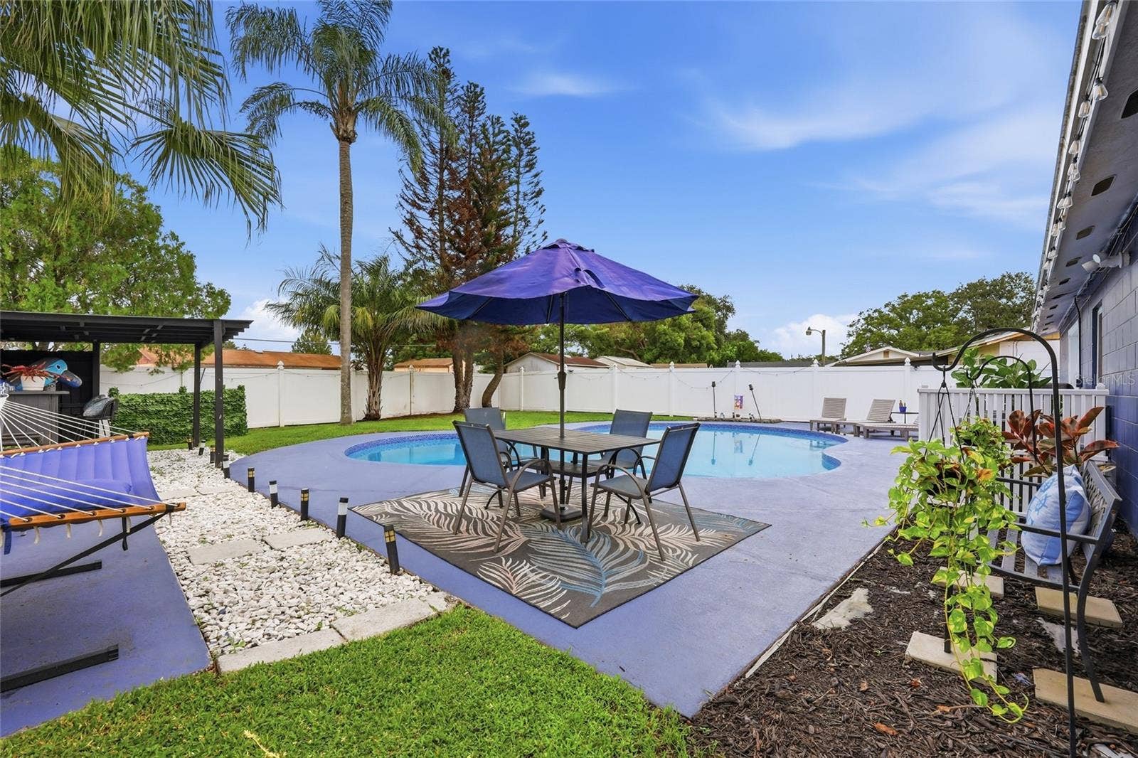 8301 SARNOW DRIVE, Orlando, FL 32822 8301 SARNOW DRIVE, Orlando, FL 32822