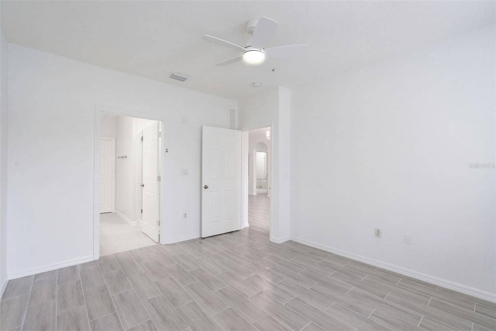 8179 MARITIME FLAG STREET, #206, Windermere, FL 34786