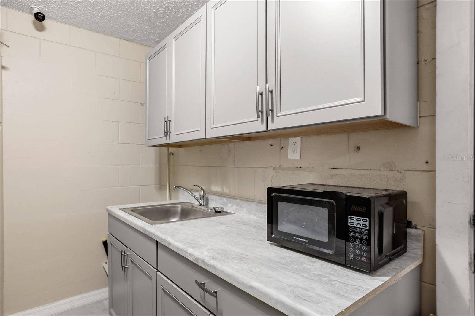 7008 HOLLY STREET, Mount Dora, FL 32757 7008 HOLLY STREET, Mount Dora, FL 32757