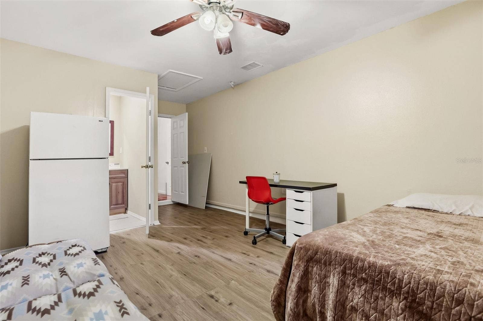 7008 HOLLY STREET, Mount Dora, FL 32757 7008 HOLLY STREET, Mount Dora, FL 32757
