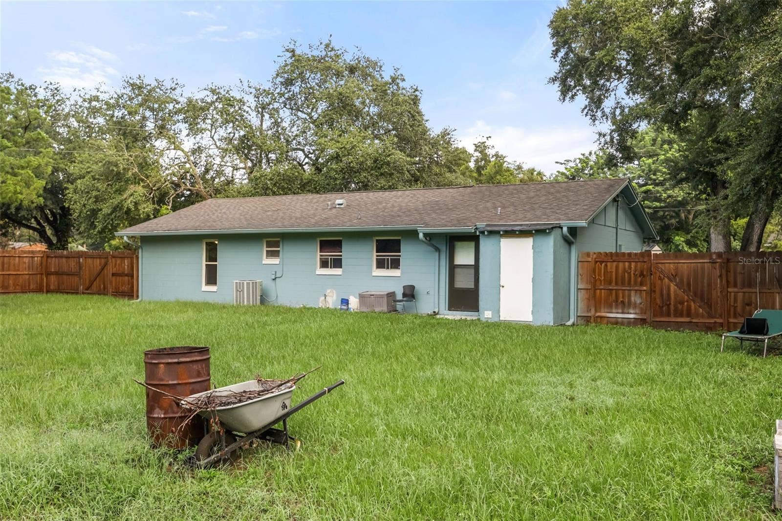 7008 HOLLY STREET, Mount Dora, FL 32757 7008 HOLLY STREET, Mount Dora, FL 32757
