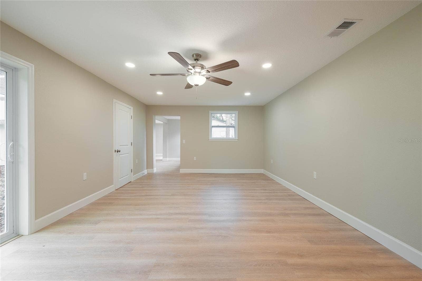 341 E CITRUS STREET, Altamonte Springs, FL 32701 341 E CITRUS STREET, Altamonte Springs, FL 32701