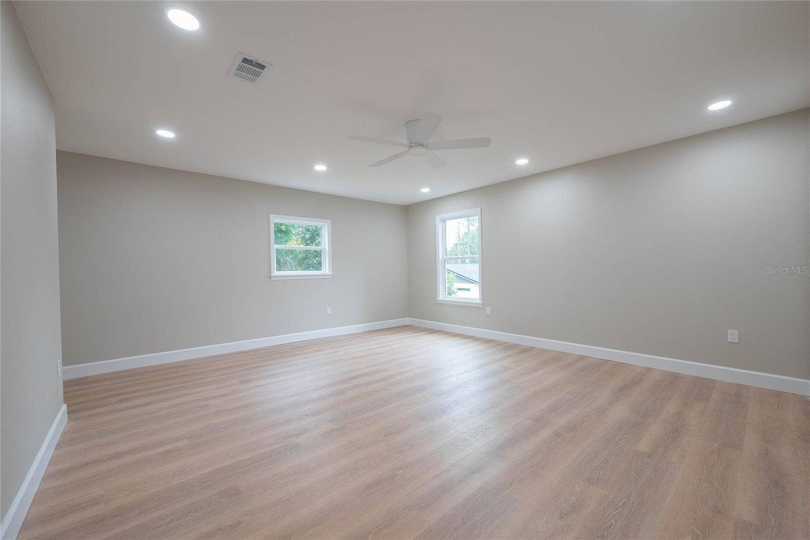 341 E CITRUS STREET, Altamonte Springs, FL 32701 341 E CITRUS STREET, Altamonte Springs, FL 32701