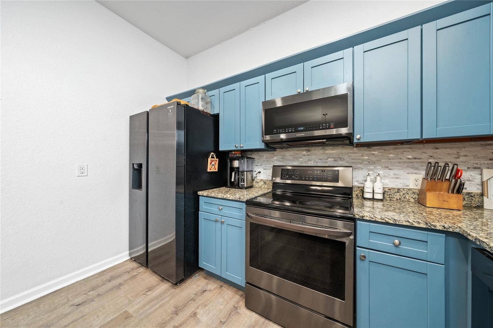 828 N SCOTT AVENUE, Lakeland, FL 33815 828 N SCOTT AVENUE, Lakeland, FL 33815