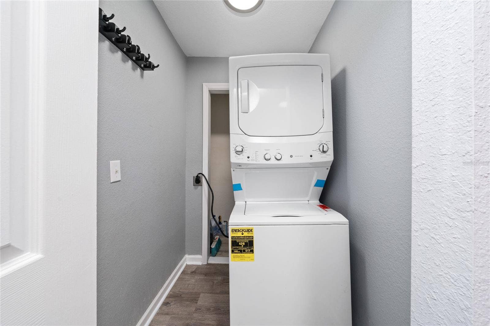 828 N SCOTT AVENUE, Lakeland, FL 33815 828 N SCOTT AVENUE, Lakeland, FL 33815