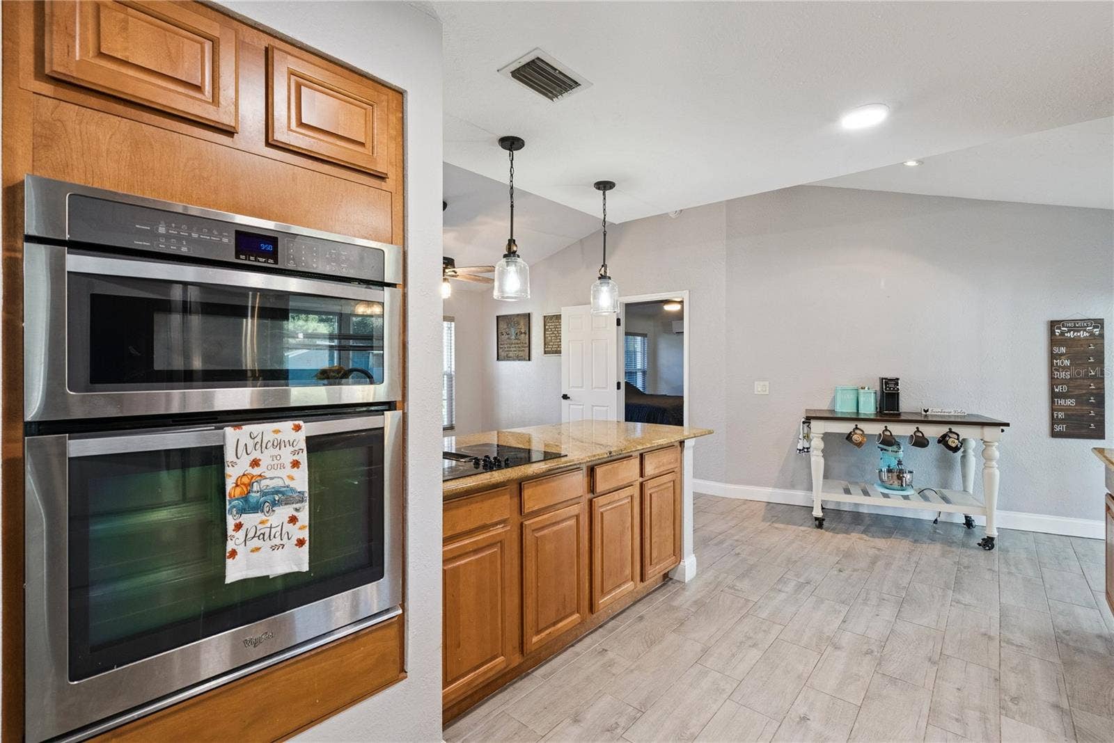 1350 ARAPAHO TRAIL, Geneva, FL 32732 1350 ARAPAHO TRAIL, Geneva, FL 32732