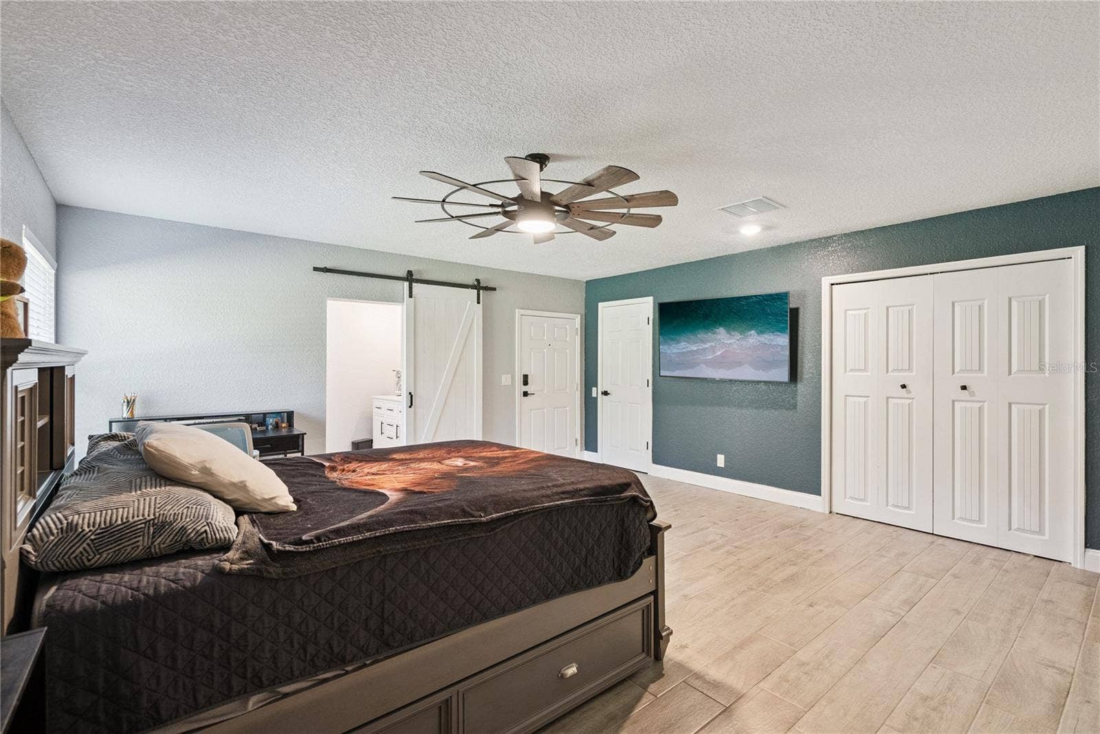 1350 ARAPAHO TRAIL, Geneva, FL 32732 1350 ARAPAHO TRAIL, Geneva, FL 32732