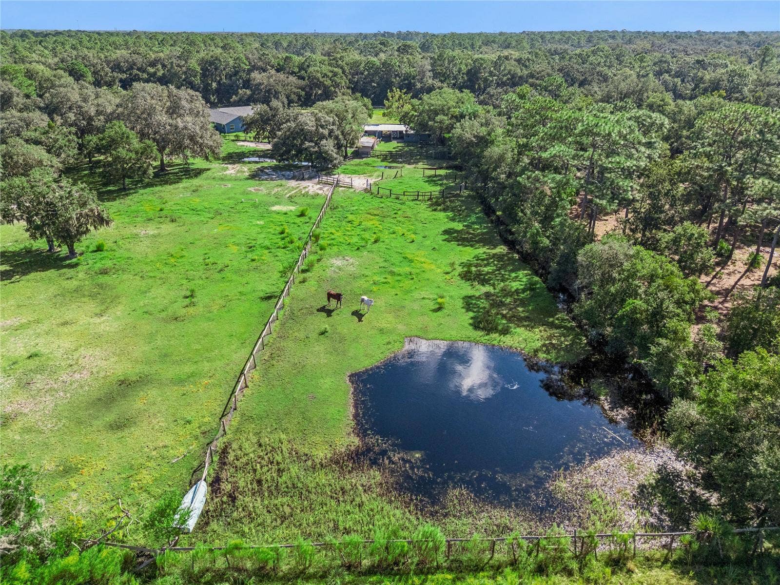 1350 ARAPAHO TRAIL, Geneva, FL 32732 1350 ARAPAHO TRAIL, Geneva, FL 32732