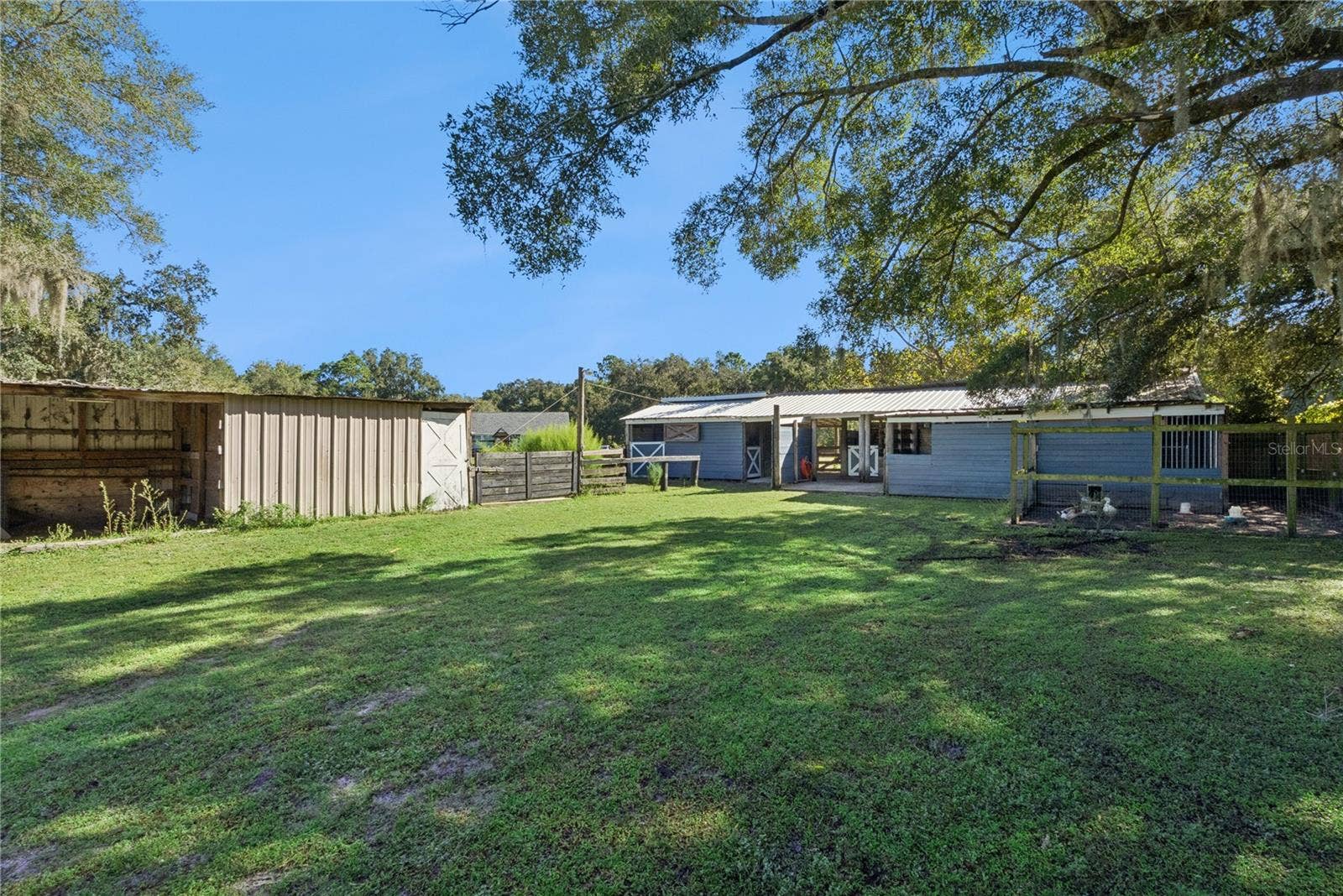 1350 ARAPAHO TRAIL, Geneva, FL 32732 1350 ARAPAHO TRAIL, Geneva, FL 32732
