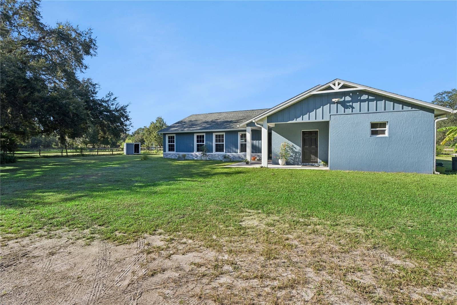 1350 ARAPAHO TRAIL, Geneva, FL 32732 1350 ARAPAHO TRAIL, Geneva, FL 32732