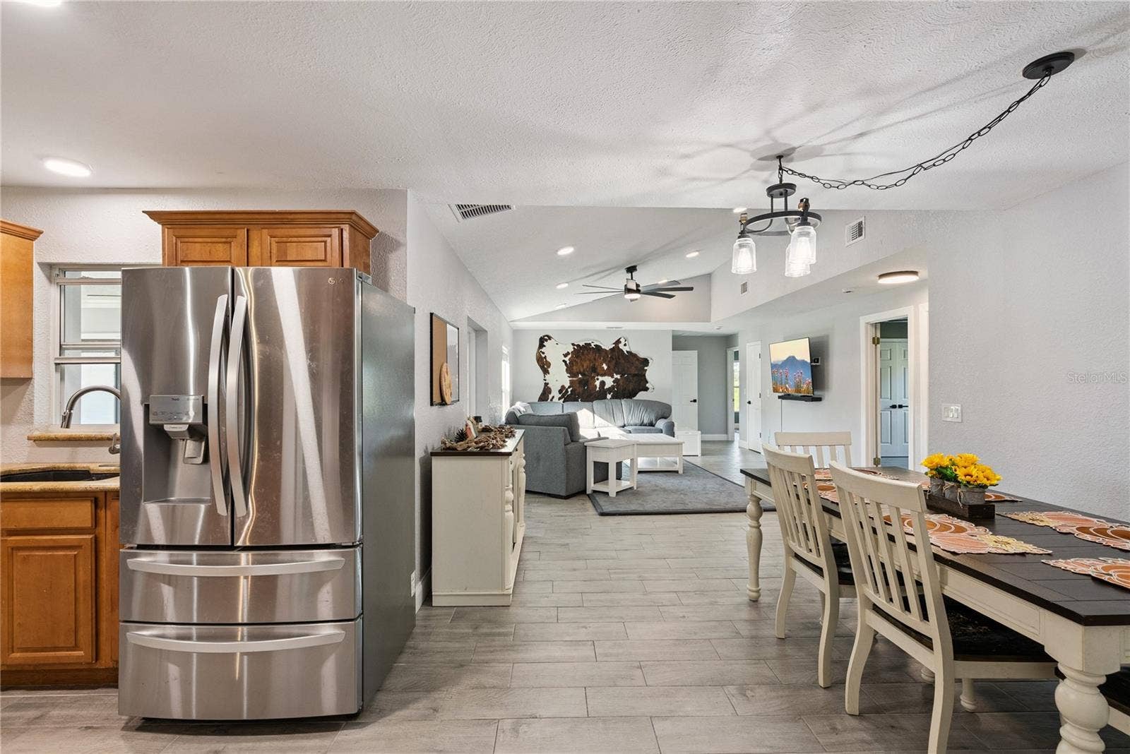 1350 ARAPAHO TRAIL, Geneva, FL 32732 1350 ARAPAHO TRAIL, Geneva, FL 32732