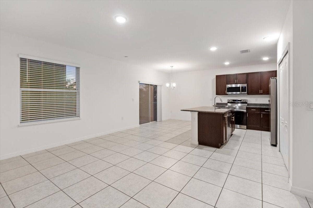 1200 WAHNETA DRIVE, Kissimmee, FL 34759