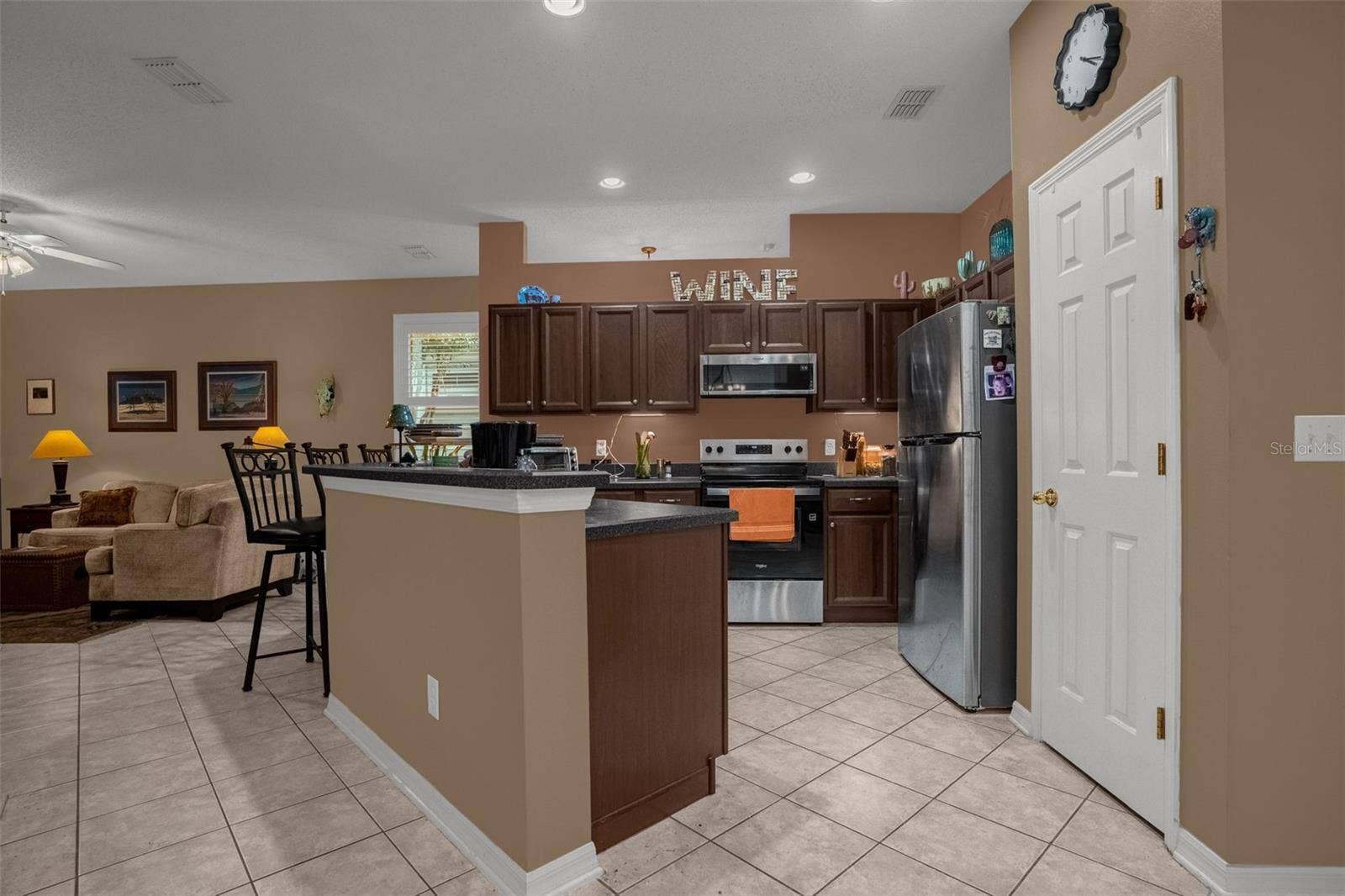 8002 SAINT ANDREWS WAY, Mount Dora, FL 32757