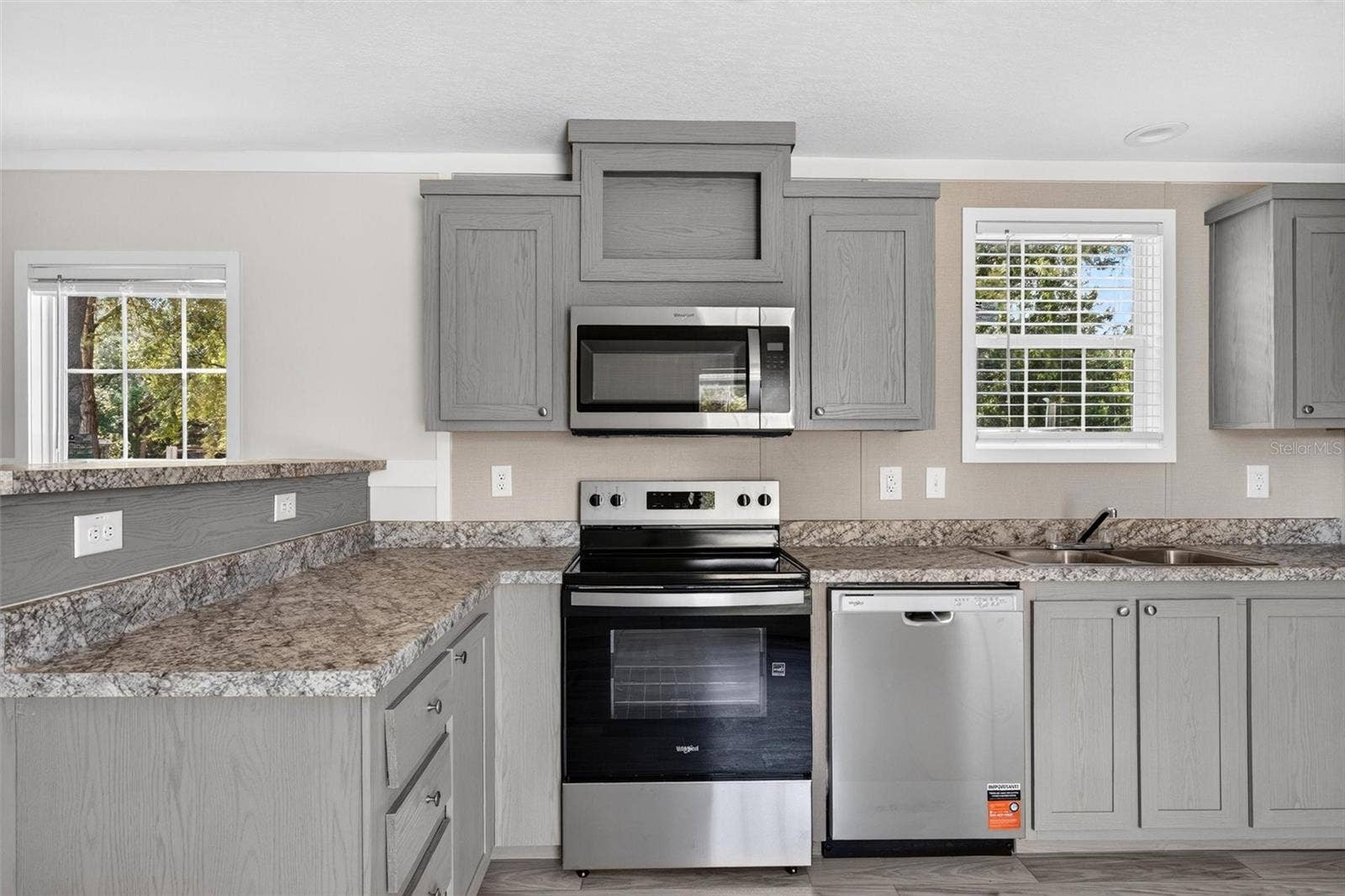 1126 AVENUE I, Ormond Beach, FL 32174