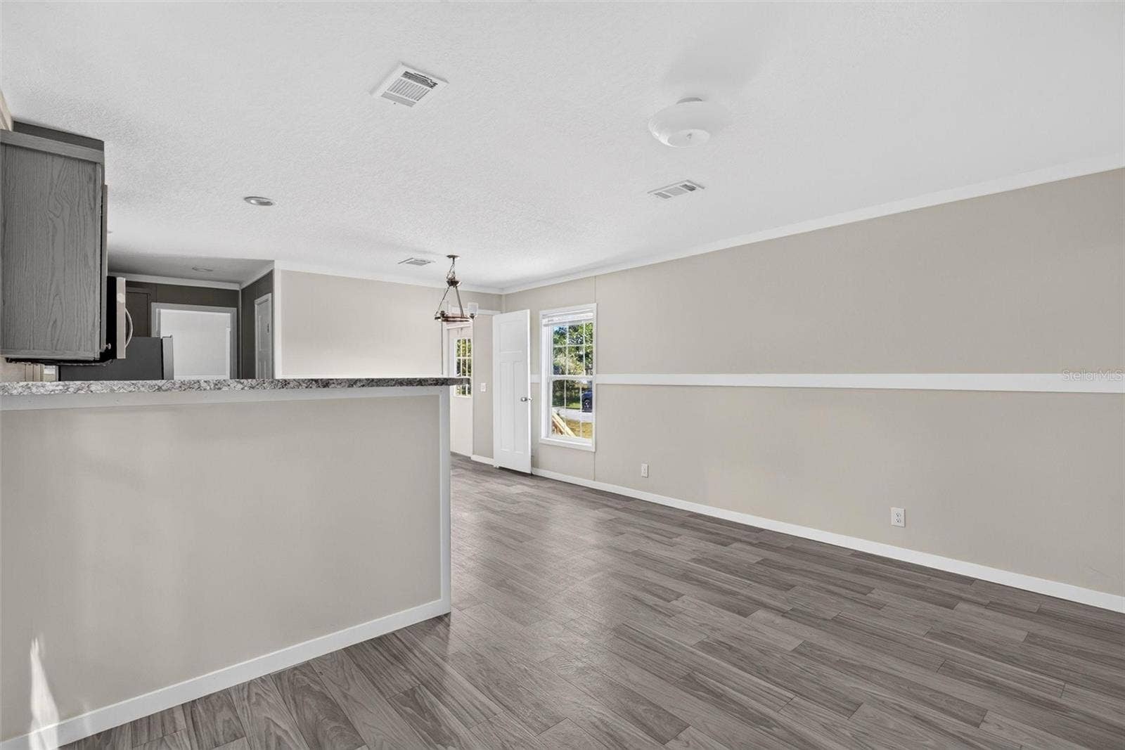 1126 AVENUE I, Ormond Beach, FL 32174