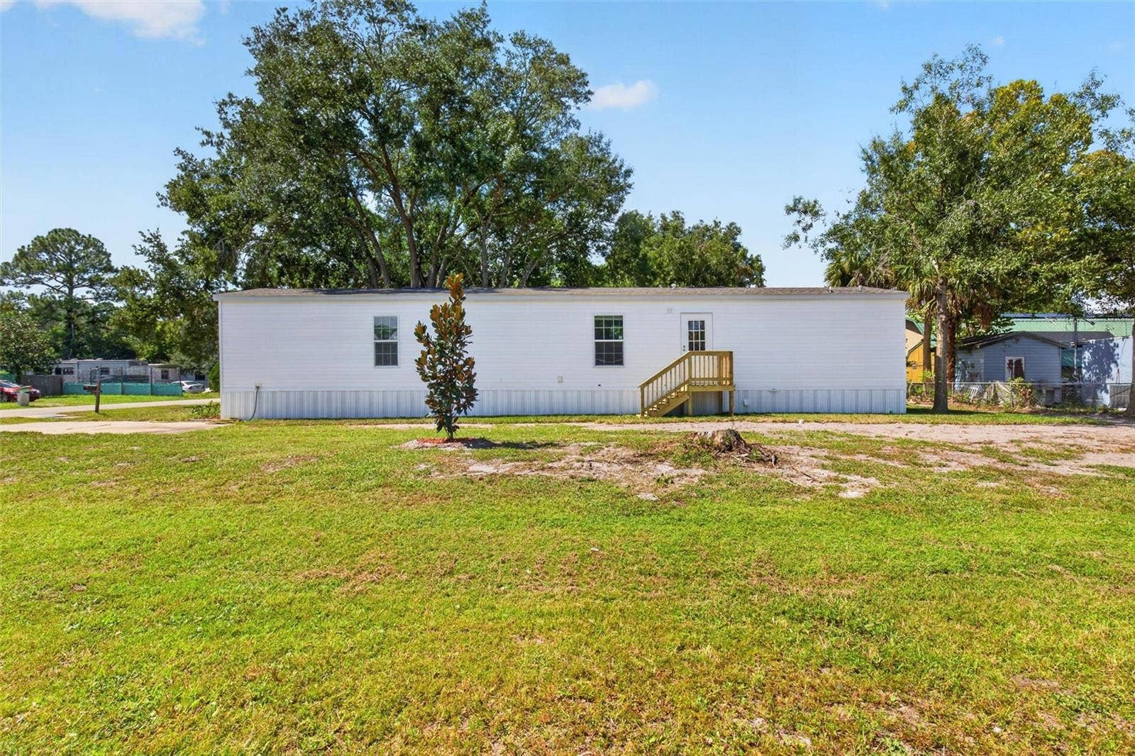 1126 AVENUE I, Ormond Beach, FL 32174