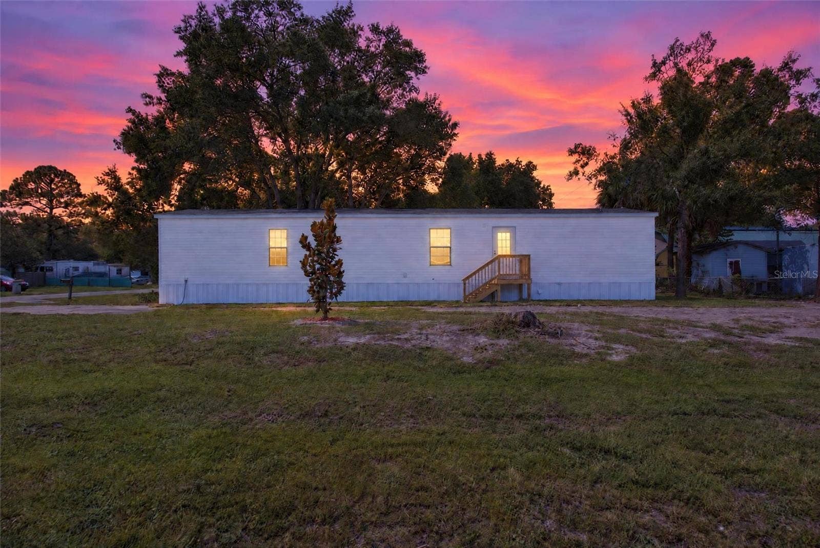 1126 AVENUE I, Ormond Beach, FL 32174