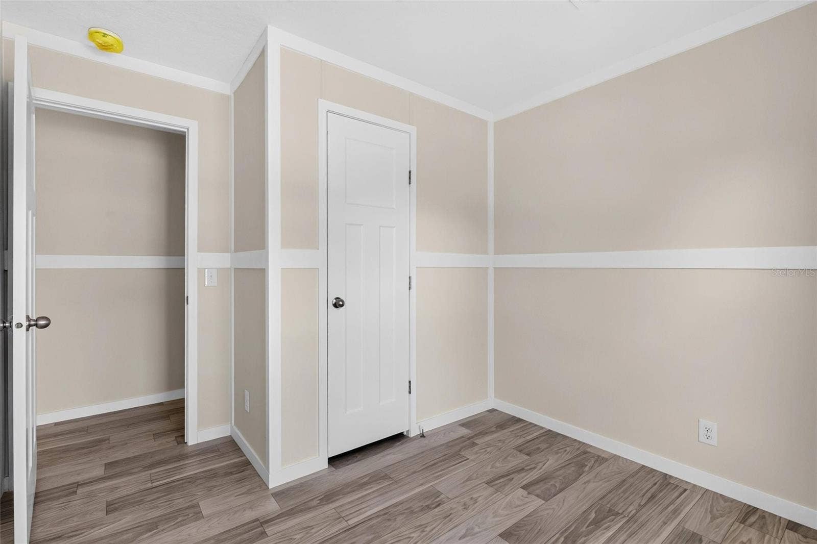 1126 AVENUE I, Ormond Beach, FL 32174