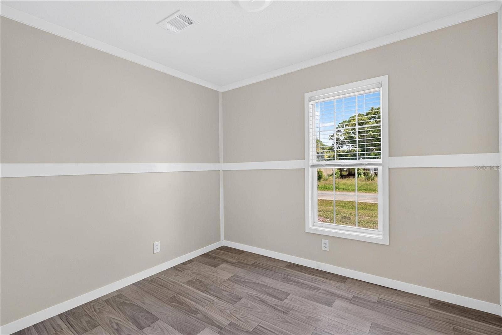 1126 AVENUE I, Ormond Beach, FL 32174