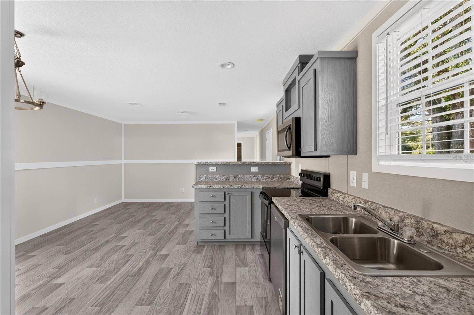 1126 AVENUE I, Ormond Beach, FL 32174