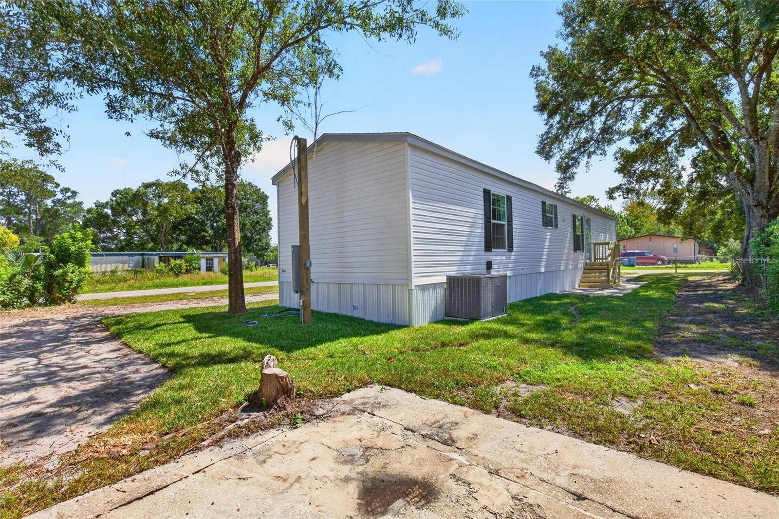 1126 AVENUE I, Ormond Beach, FL 32174