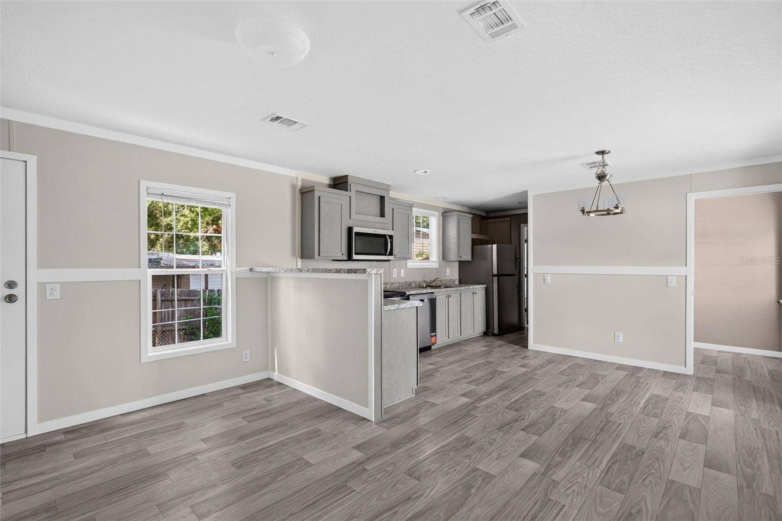 1126 AVENUE I, Ormond Beach, FL 32174