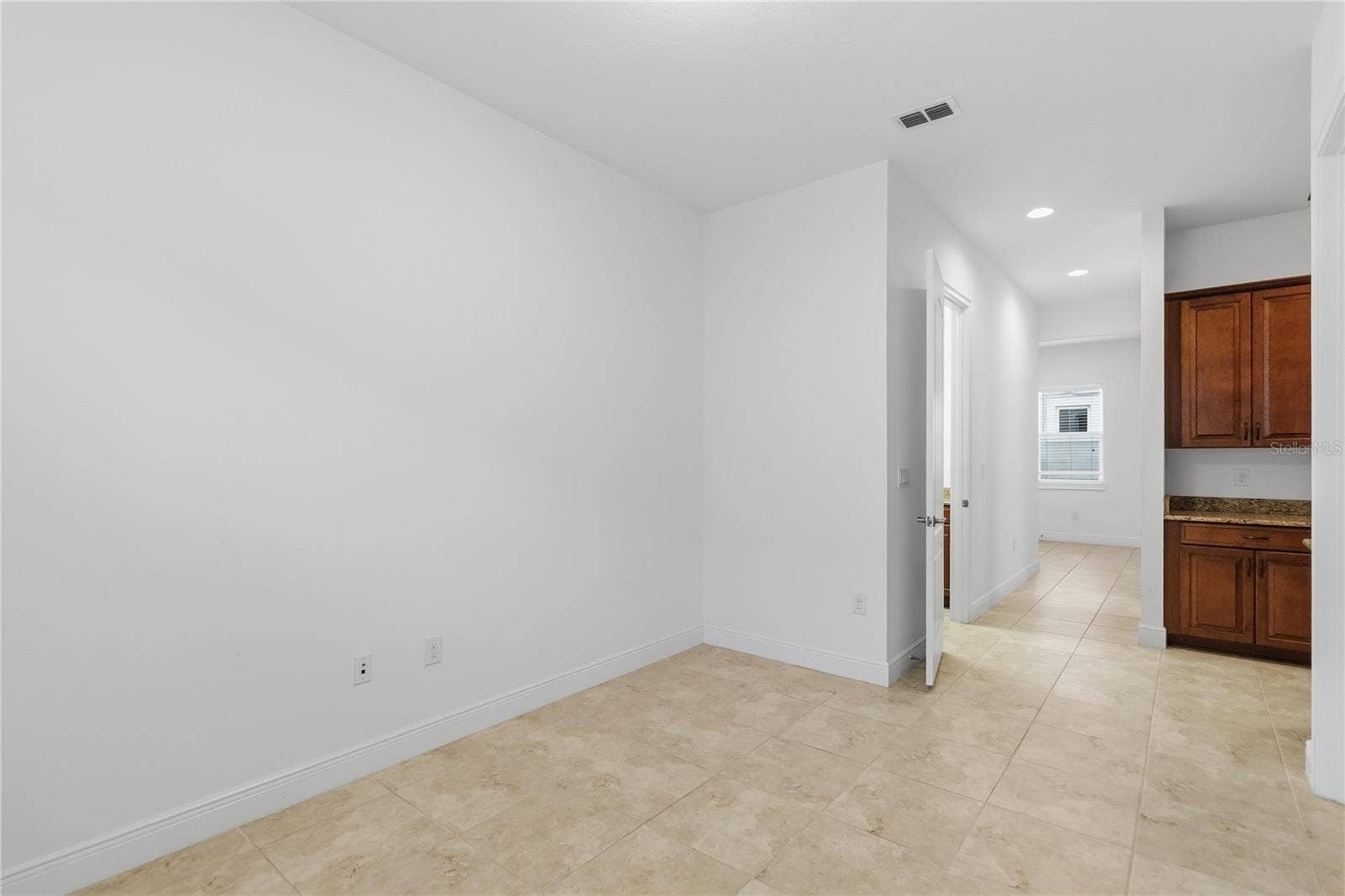 4918 DRAWDY COURT, St Cloud, FL 34772 4918 DRAWDY COURT, St Cloud, FL 34772