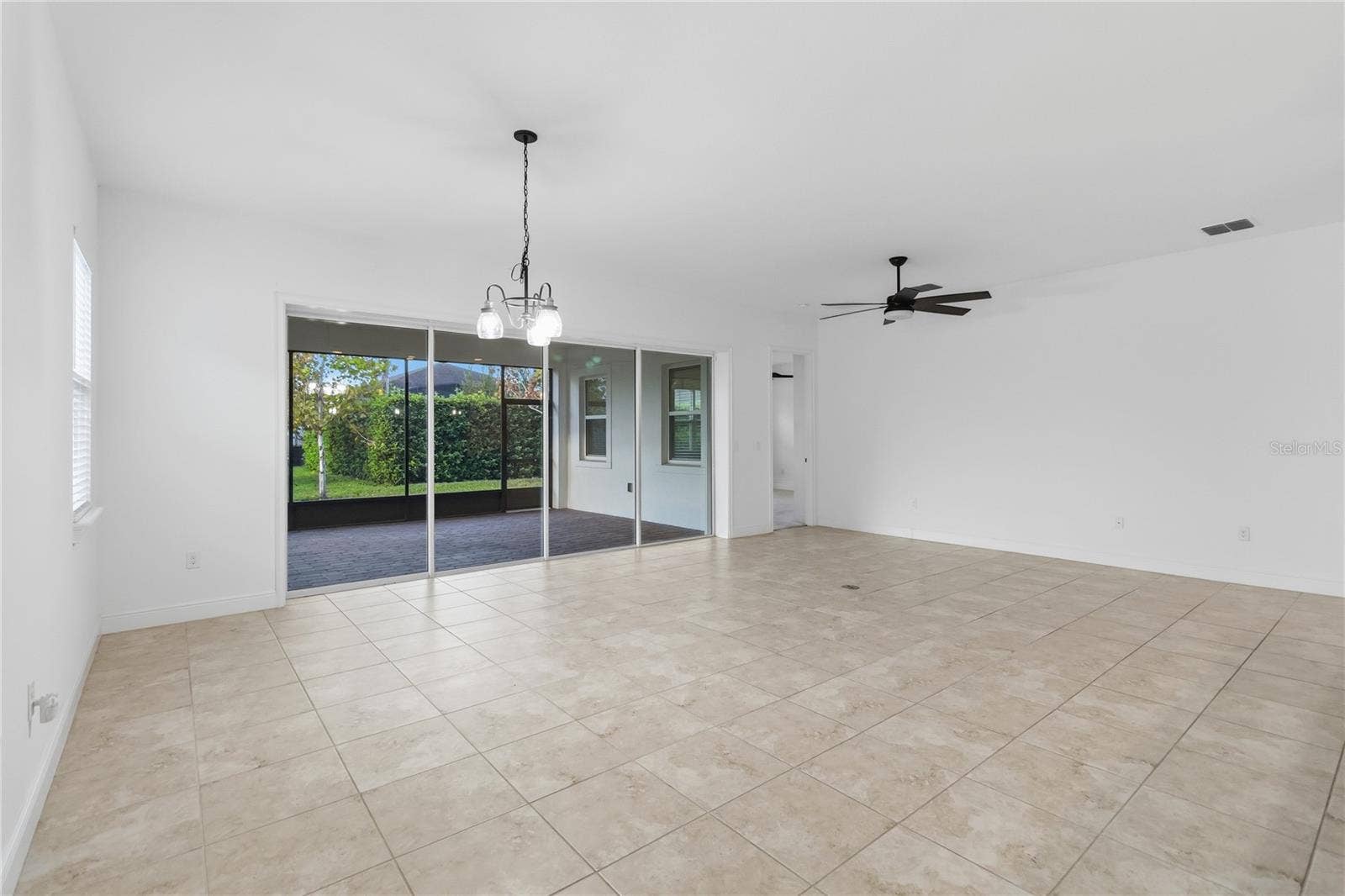 4918 DRAWDY COURT, St Cloud, FL 34772 4918 DRAWDY COURT, St Cloud, FL 34772