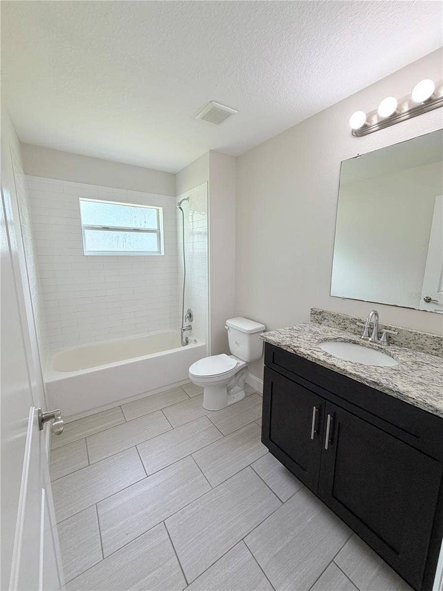 3124 N COVINGTON DRIVE, Deltona, FL 32738
