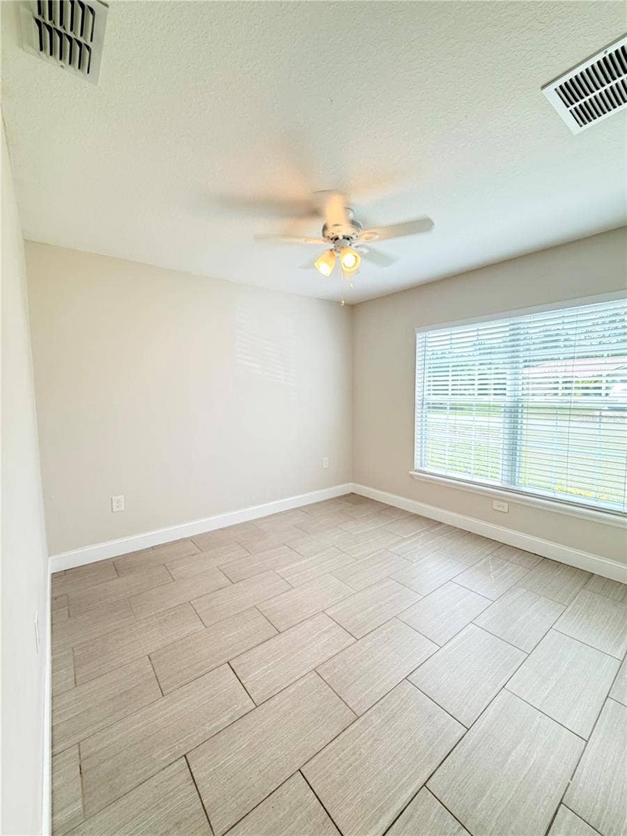 3124 N COVINGTON DRIVE, Deltona, FL 32738