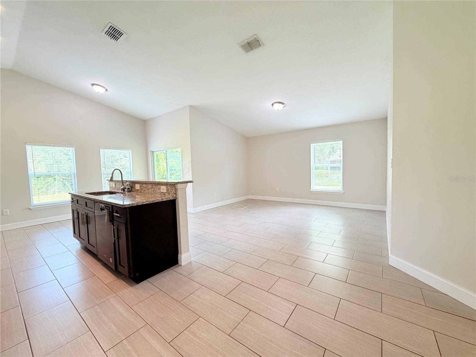 3124 N COVINGTON DRIVE, Deltona, FL 32738