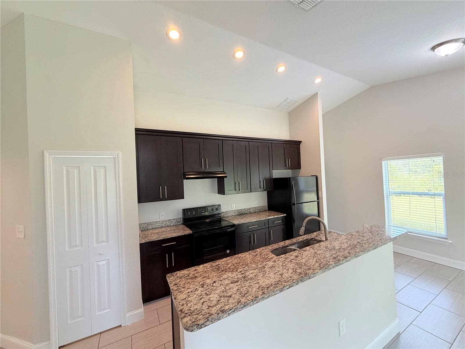 3124 N COVINGTON DRIVE, Deltona, FL 32738