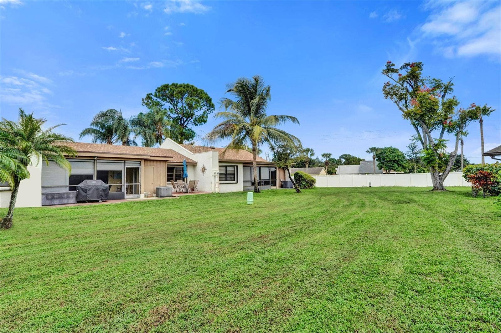 6120 FAIRFIELD CIRCLE, Greenacres, FL 33463 6120 FAIRFIELD CIRCLE, Greenacres, FL 33463