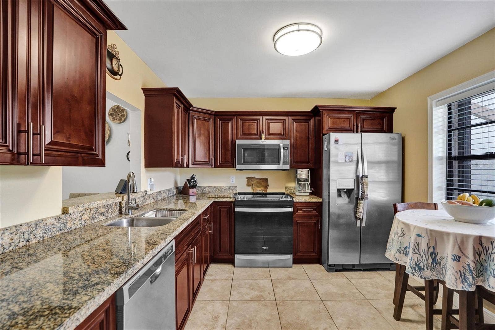 6120 FAIRFIELD CIRCLE, Greenacres, FL 33463 Spacious Kitchen