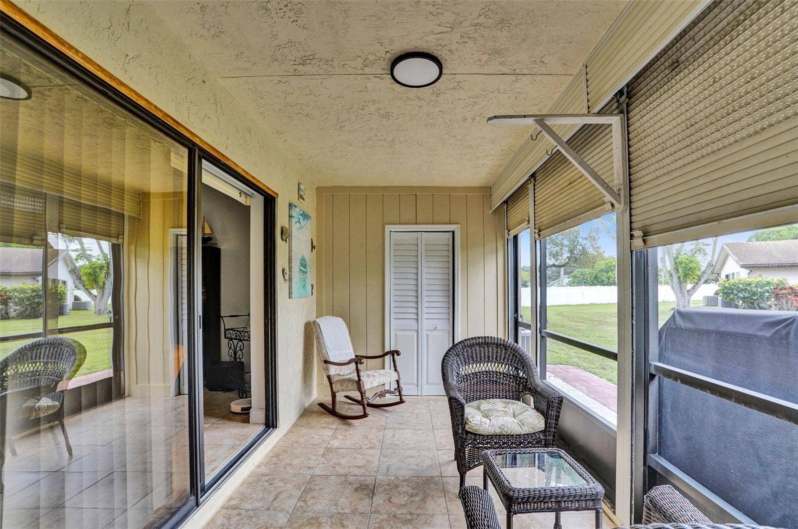 6120 FAIRFIELD CIRCLE, Greenacres, FL 33463 Covered/Enclosed Lanai