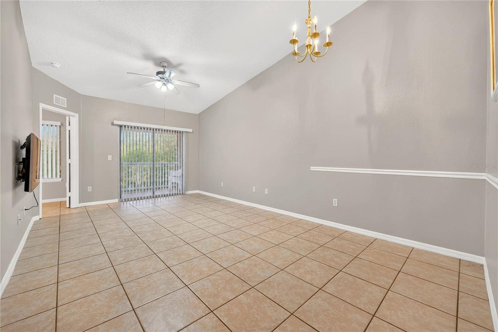 8831 GRAND PALMS CIR, APT B, Kissimmee, FL 34747 8831 GRAND PALMS CIR, APT B, Kissimmee, FL 34747