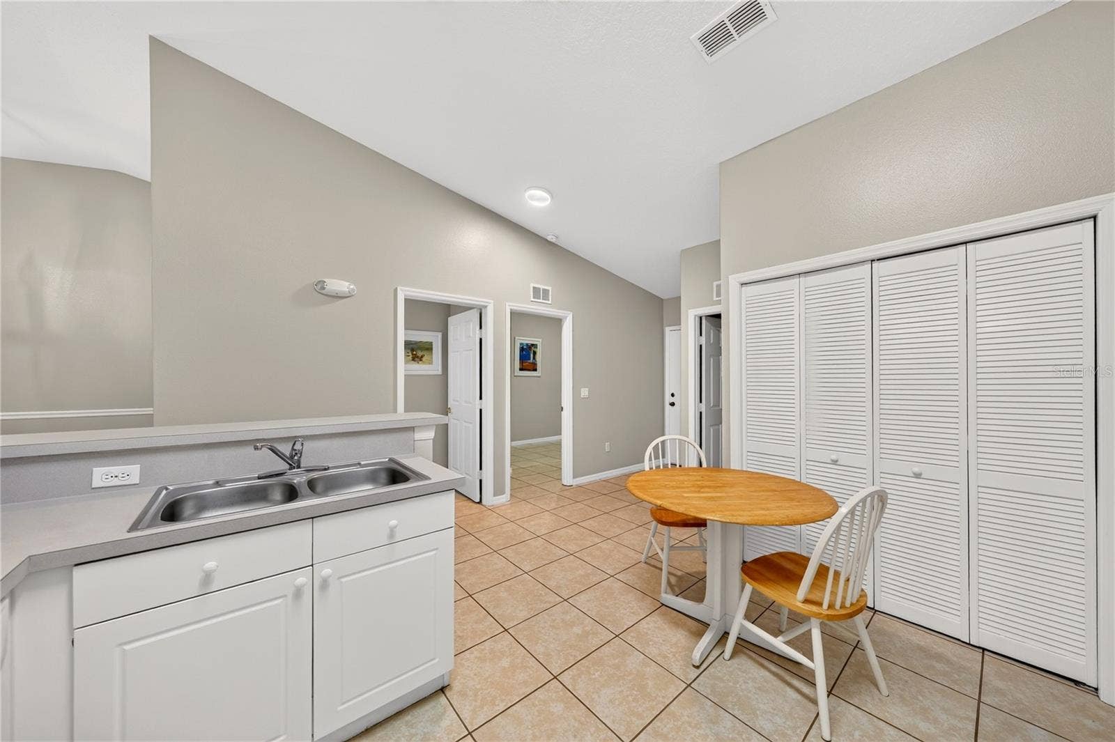 8831 GRAND PALMS CIR, APT B, Kissimmee, FL 34747 8831 GRAND PALMS CIR, APT B, Kissimmee, FL 34747