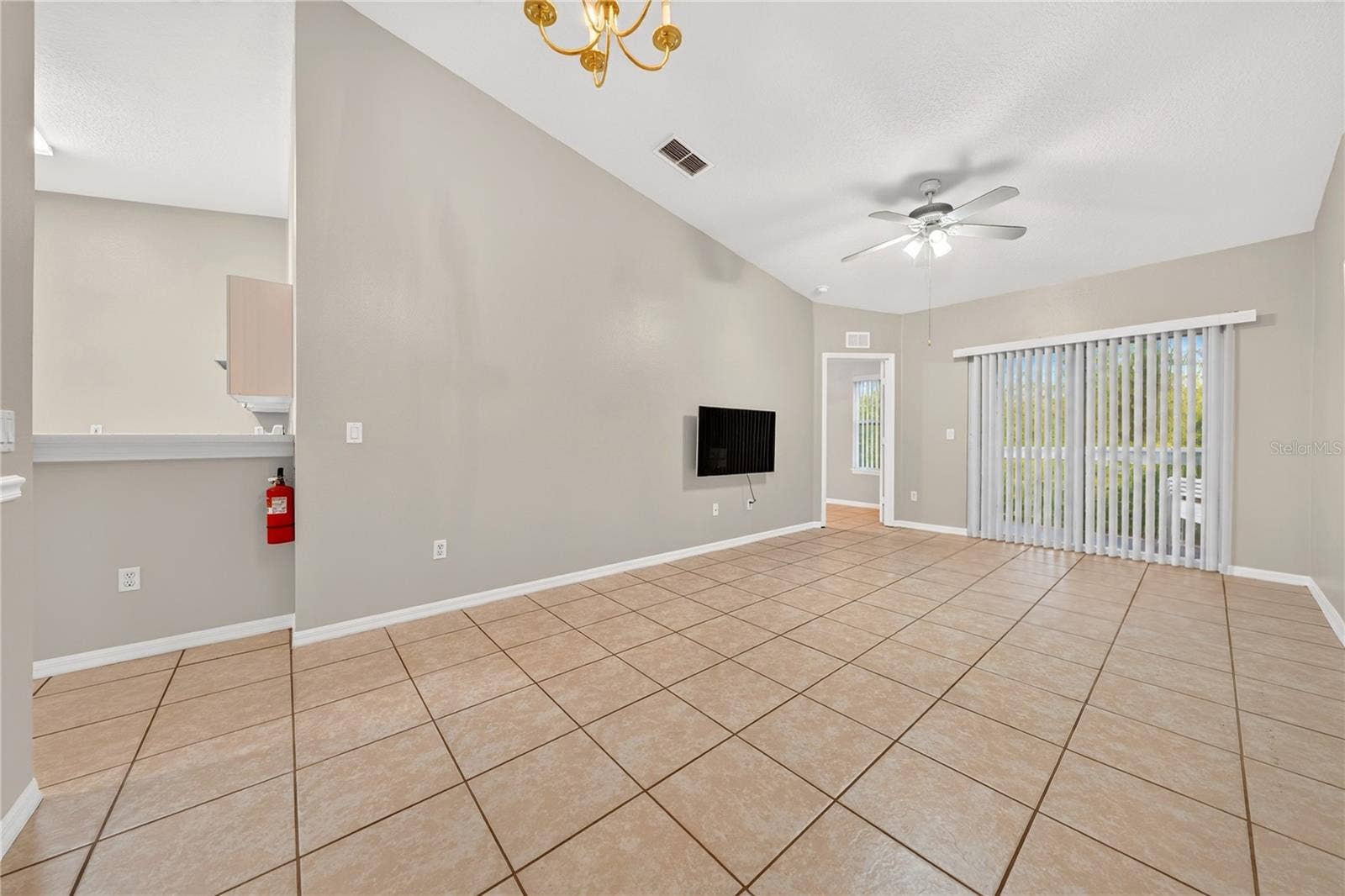 8831 GRAND PALMS CIR, APT B, Kissimmee, FL 34747 8831 GRAND PALMS CIR, APT B, Kissimmee, FL 34747