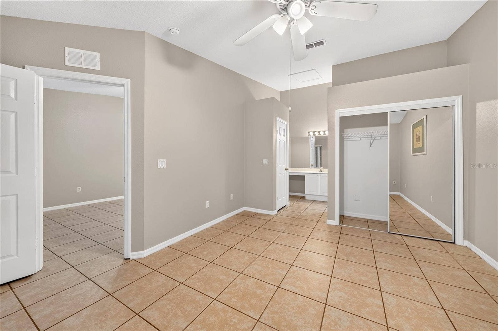 8831 GRAND PALMS CIR, APT B, Kissimmee, FL 34747 8831 GRAND PALMS CIR, APT B, Kissimmee, FL 34747