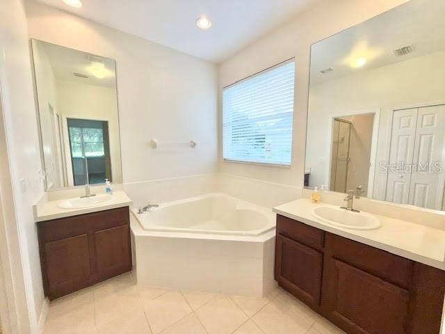 4301 HEIRLOOM ROSE PLACE, Oviedo, FL 32766 4301 HEIRLOOM ROSE PLACE, Oviedo, FL 32766