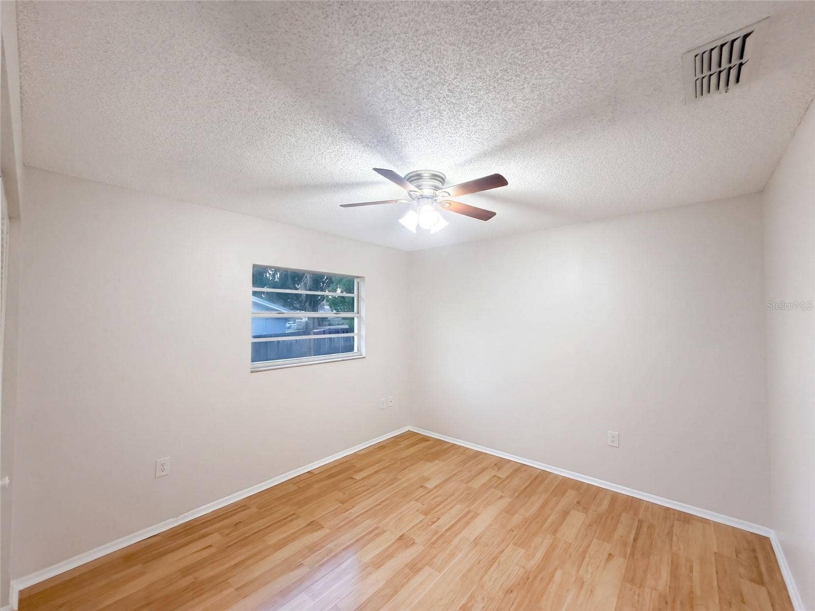 12054 JOE HERRMANN DRIVE, San Antonio, FL 33576 12054 JOE HERRMANN DRIVE, San Antonio, FL 33576