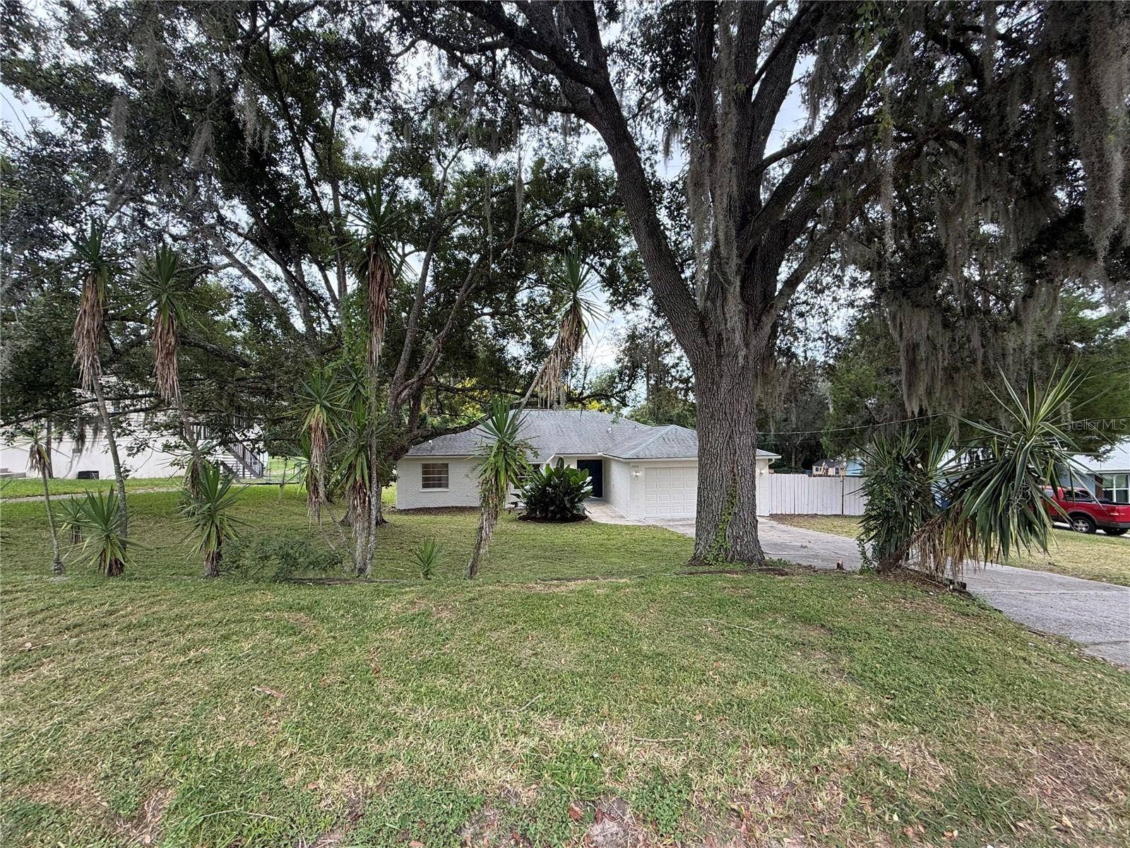 12054 JOE HERRMANN DRIVE, San Antonio, FL 33576 12054 JOE HERRMANN DRIVE, San Antonio, FL 33576