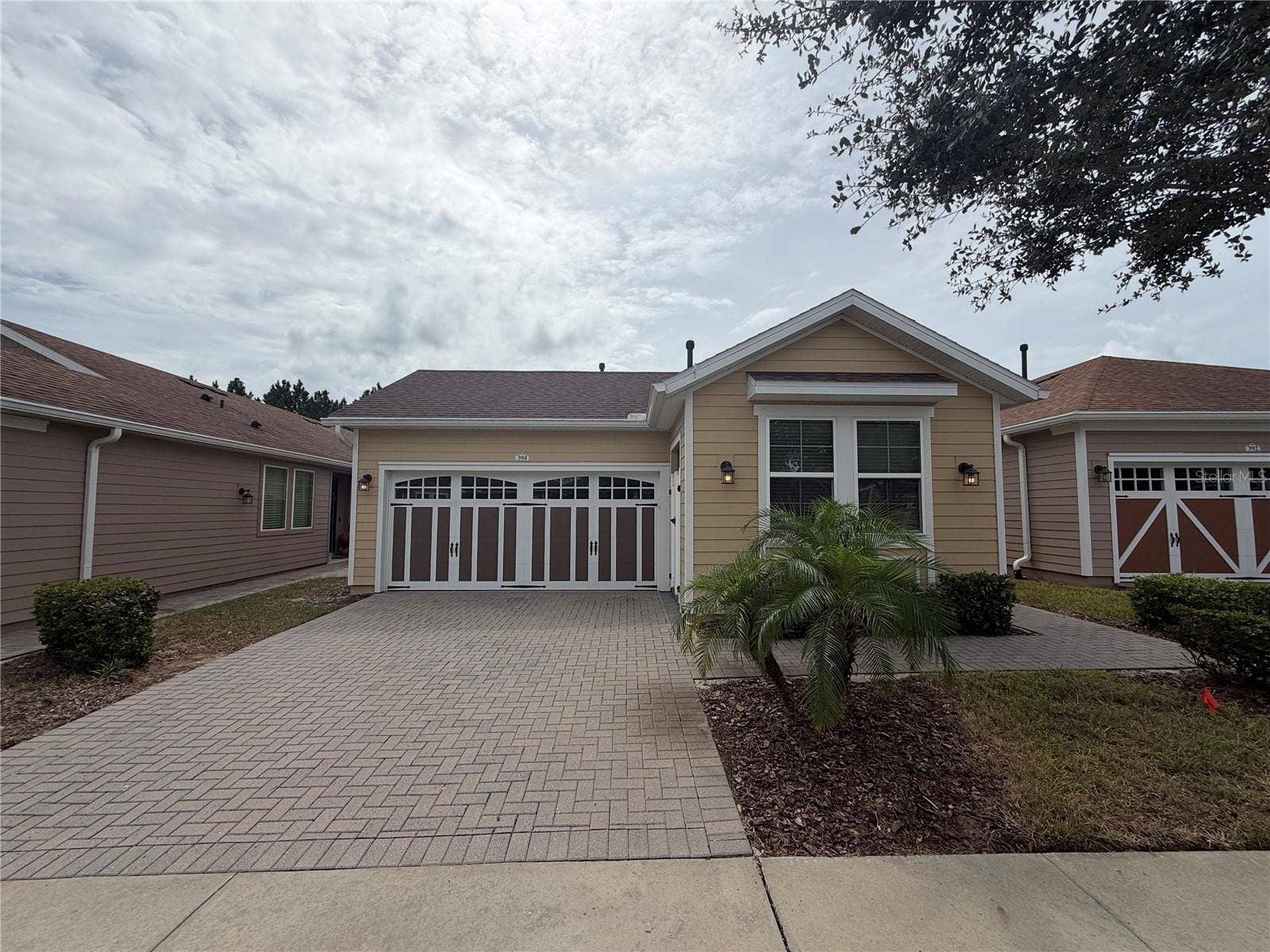 394 ALCOVE DRIVE, Groveland, FL 34736 394 ALCOVE DRIVE, Groveland, FL 34736
