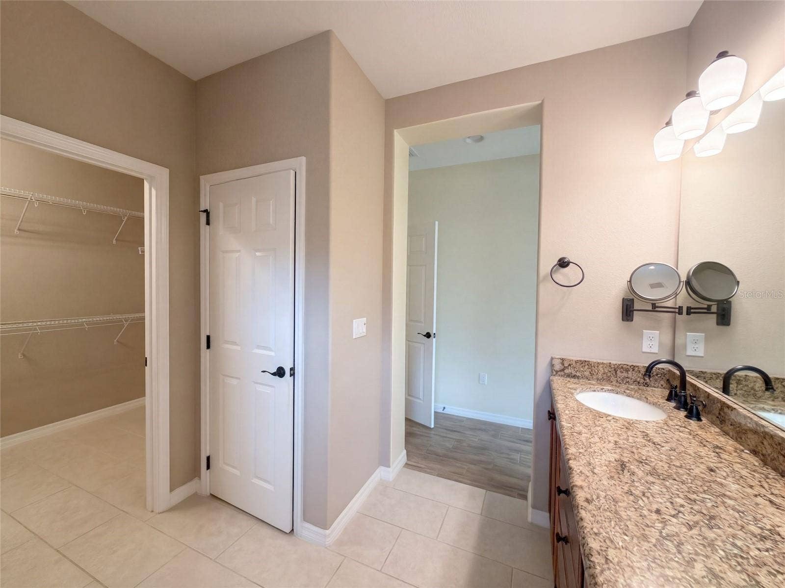 394 ALCOVE DRIVE, Groveland, FL 34736 394 ALCOVE DRIVE, Groveland, FL 34736