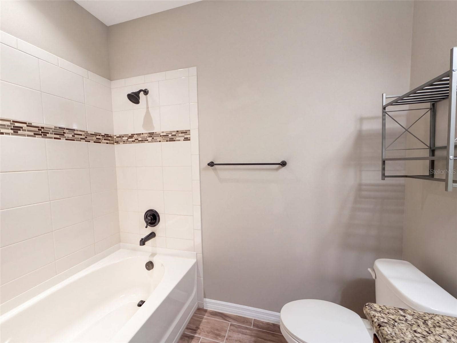 394 ALCOVE DRIVE, Groveland, FL 34736 394 ALCOVE DRIVE, Groveland, FL 34736