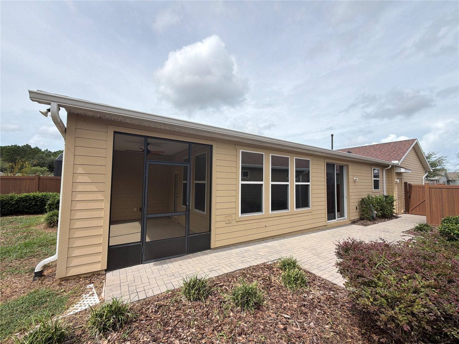 394 ALCOVE DRIVE, Groveland, FL 34736 394 ALCOVE DRIVE, Groveland, FL 34736